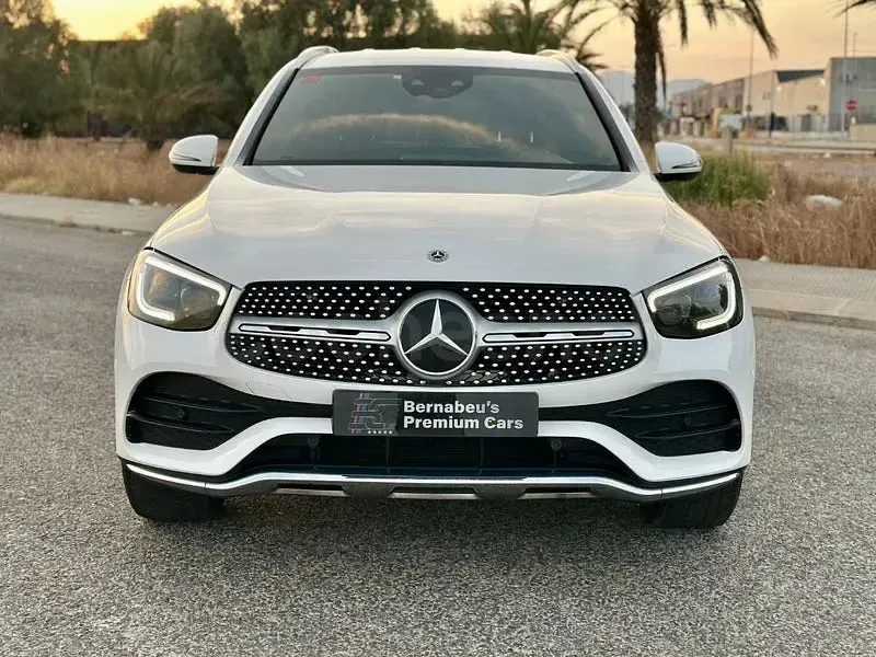 Usado Mercedes GLC220 194 CV (142 kW) 2021 Blanco SUV