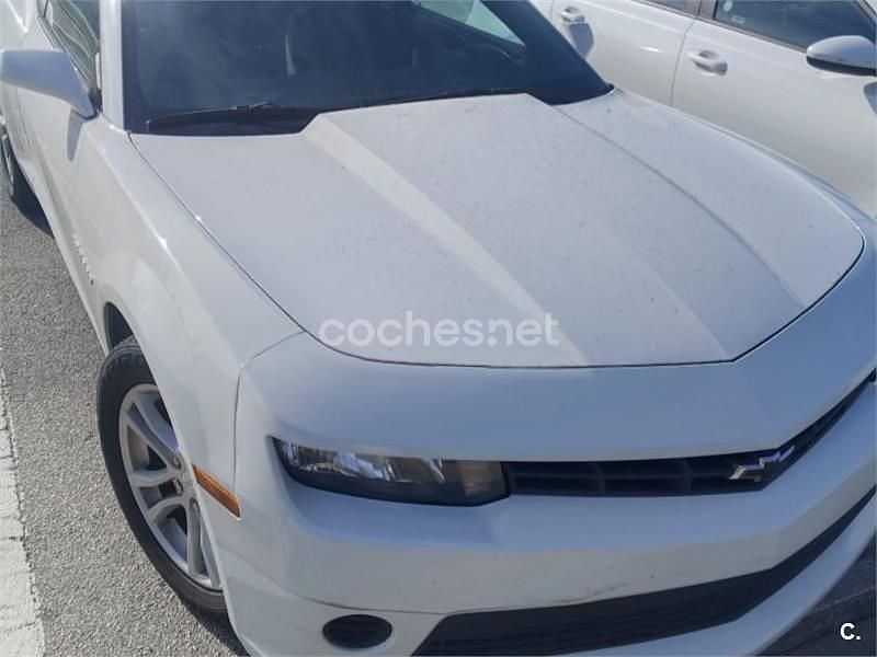Blanco Usado 2015 Chevrolet Camaro Coupe | 29.990 € (Caro) - Imagen 1/4