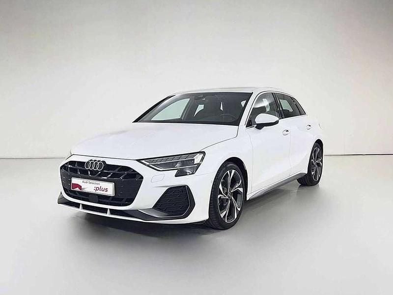 Blanco Usado 2024 Audi A3 Sportback S-Line Utilitario | 33.500 € (Caro) - Imagen 1/4