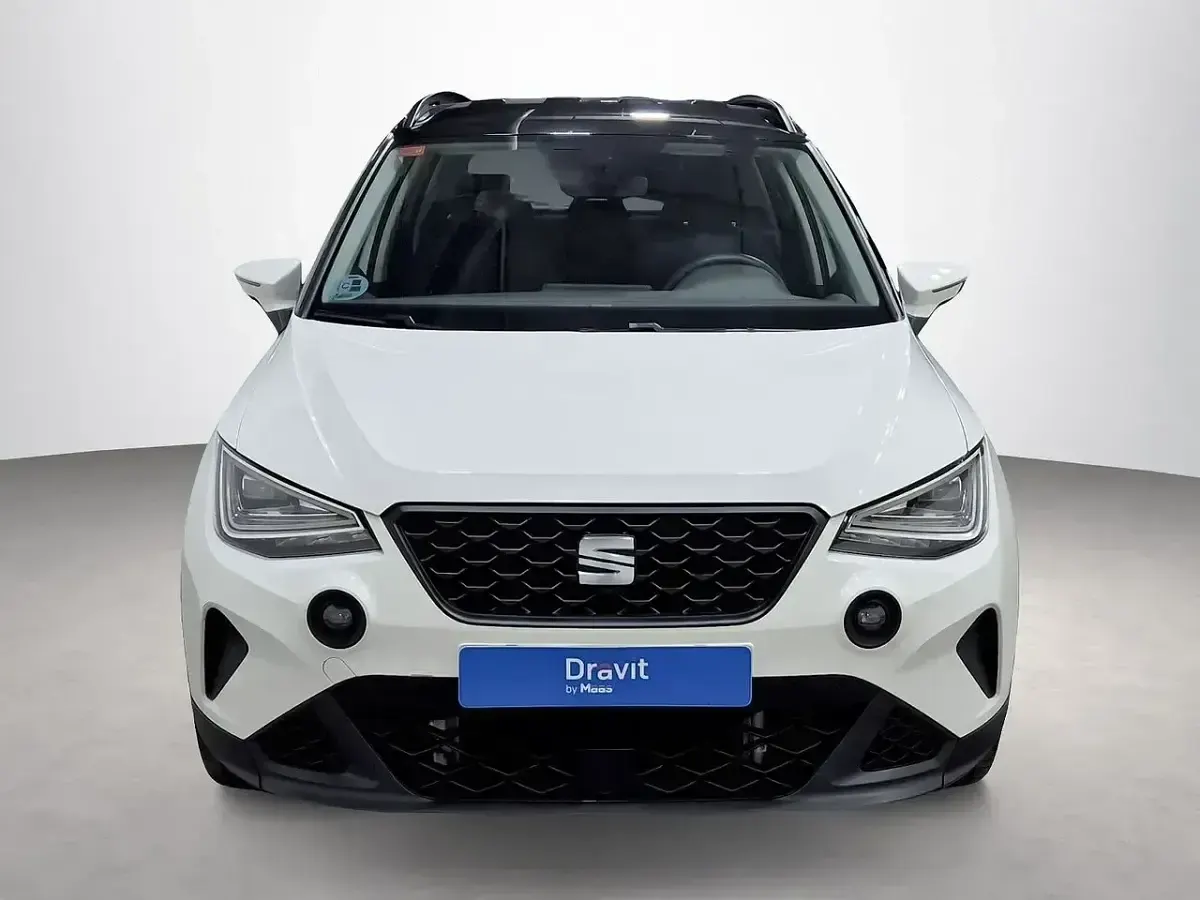 Używany Seat Arona Style Plus 111 KM (81 kW) 2021 Biały SUV