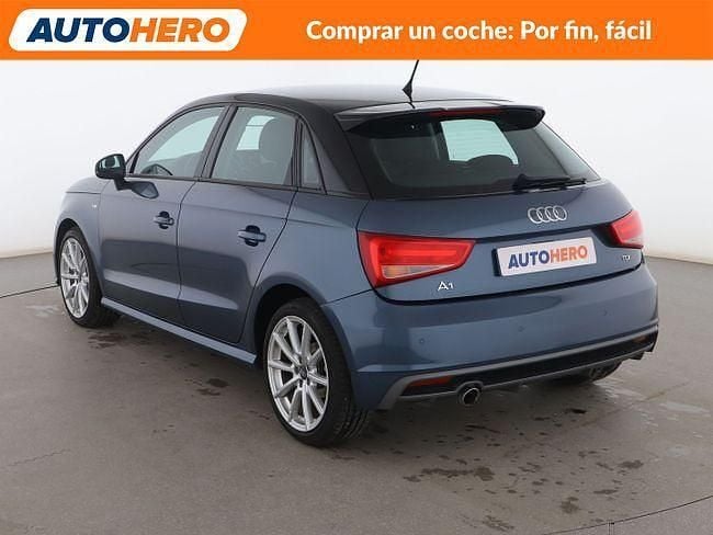 Usado Audi A1 Attraction 115 CV (84 kW) 2017 Azul Utilitario
