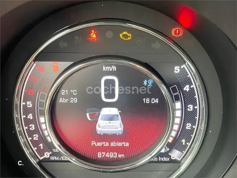 Usado Abarth 595 140 CV (102 kW) 2016 Gris / plata Berlina