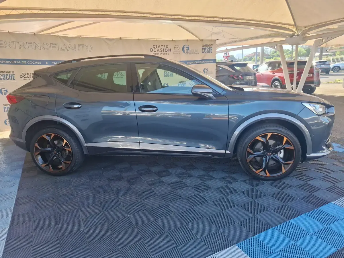 Usado Cupra Formentor 150 CV (110 kW) 2023 Gris SUV