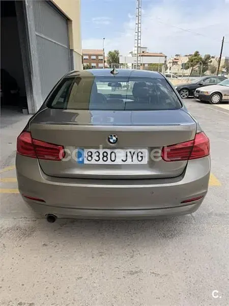 Usado BMW 320 184 CV (135 kW) 2017 Beige Berlina