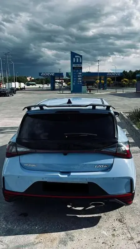 Usado Hyundai i20 204 CV (150 kW) 2024 Azul Utilitario