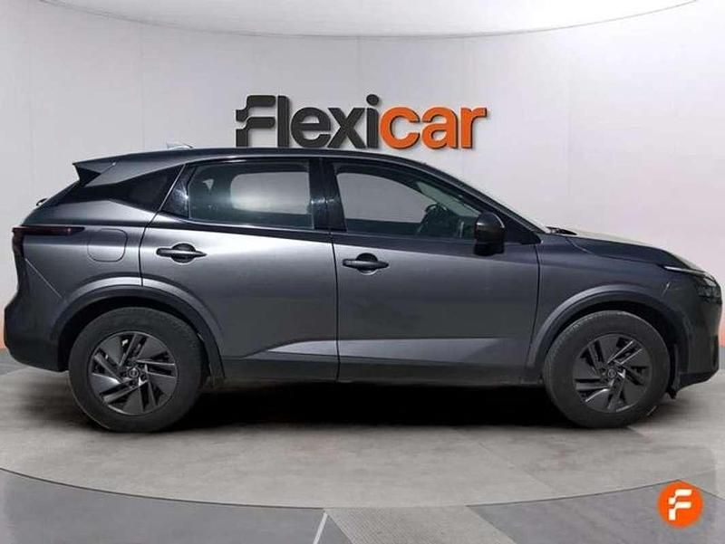 Usado Nissan Qashqai Acenta 158 CV (116 kW) 2021 Gris SUV