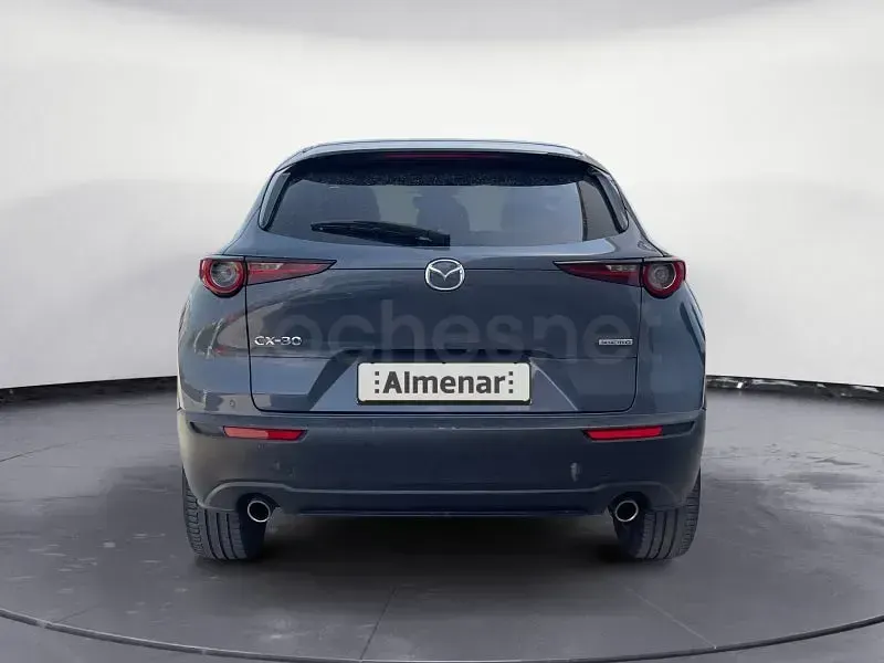 Usado Mazda CX-30 122 CV (89 kW) 2021 Gris / plata SUV