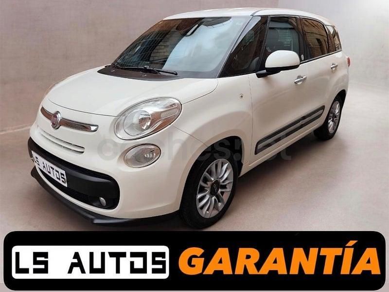 Usado Fiat 500L Trekking 85 CV (62 kW) 2014 Blanco Monovolumen