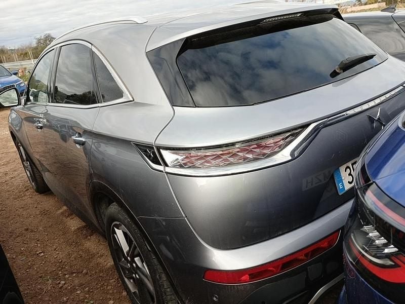Usado DS Automobiles DS3 Crossback Bastille Plus 130 CV (95 kW) 2021 Gris SUV