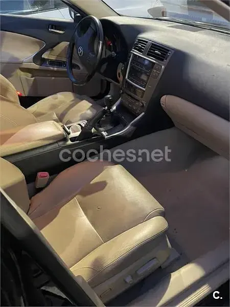 Usado Lexus IS220d Luxury Line 177 CV (130 kW) 2008 Negro Berlina
