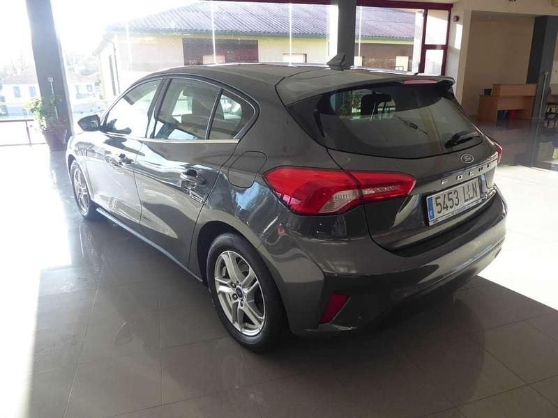Begagnad Ford Focus Trend+ 120 HK (88 kW) 2020 Grå Halvkombi