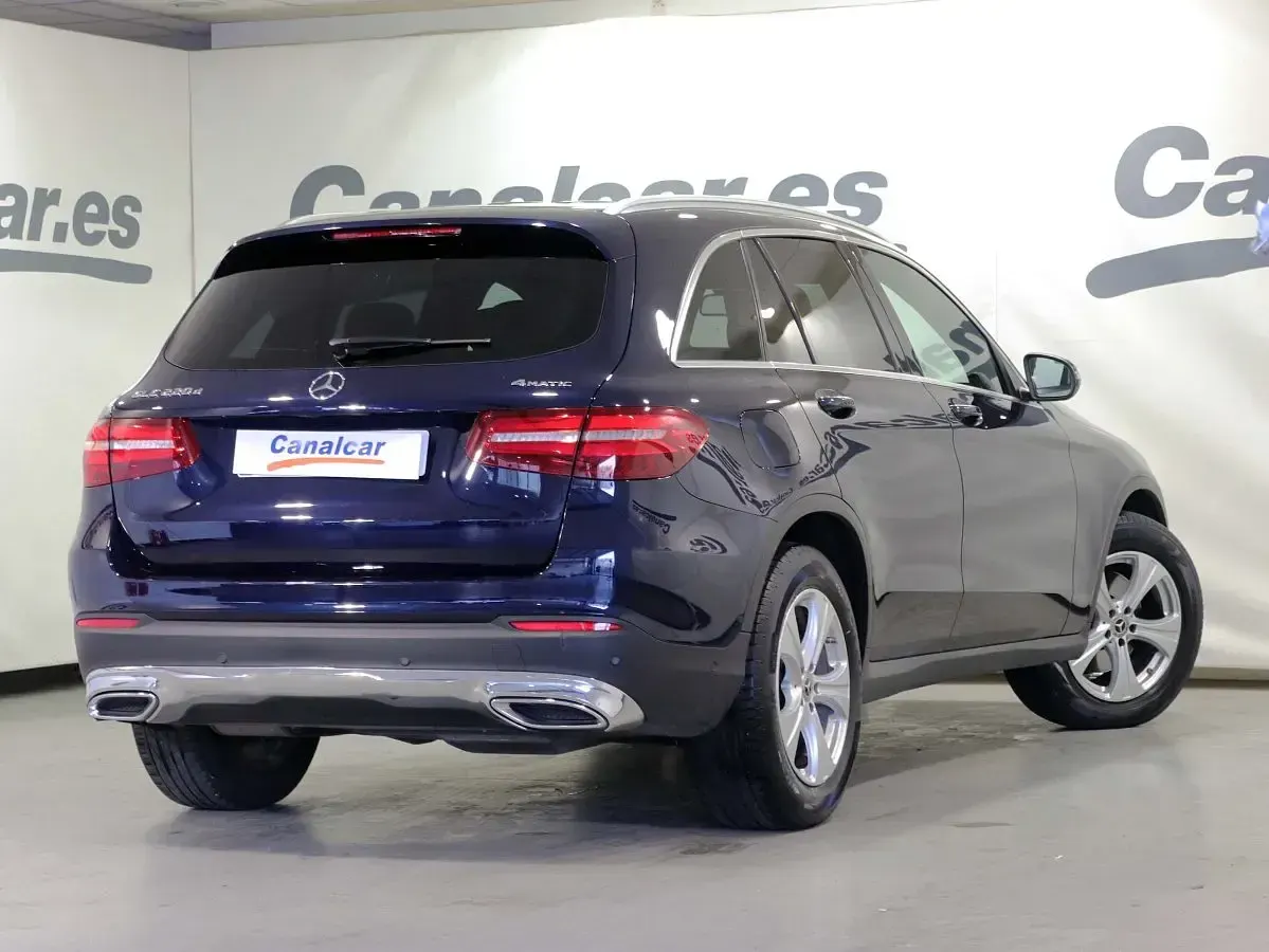 Usado Mercedes GLC220 170 CV (125 kW) 2017 Azul SUV
