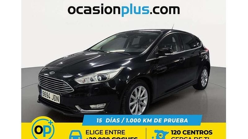 Usado Ford Focus 115 CV (84 kW) 2015 Negro Utilitario