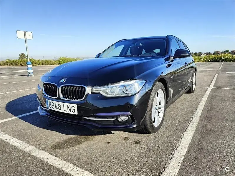 Usado BMW 320 Efficient Dynamics 163 CV (119 kW) 2015 Negro Familiar
