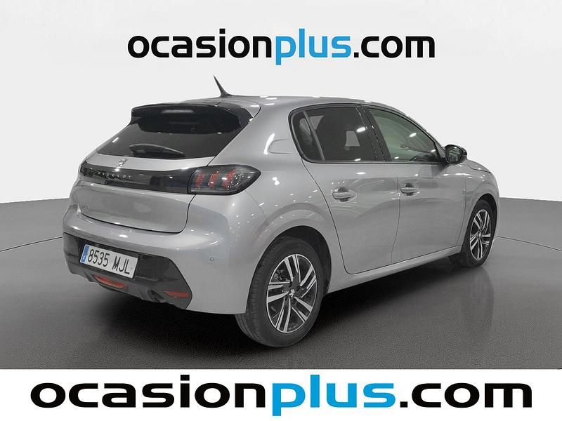 Usado Peugeot 208 Allure 100 CV (73 kW) 2023 Gris Utilitario
