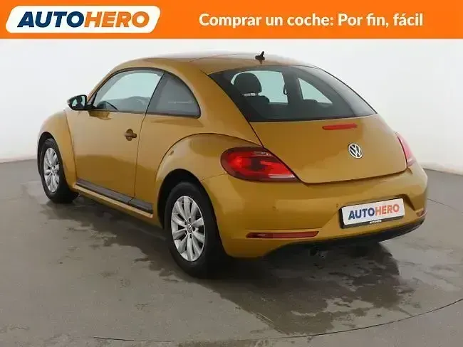 Usado VW Beetle 110 CV (80 kW) 2018 Amarillo Utilitario