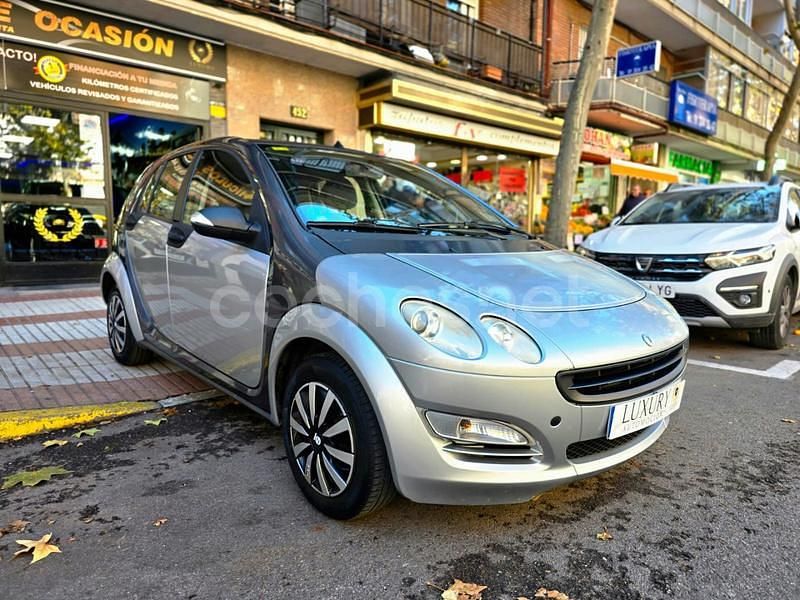 Usado Smart ForFour Pure 64 CV (47 kW) 2006 Gris / plata Utilitario
