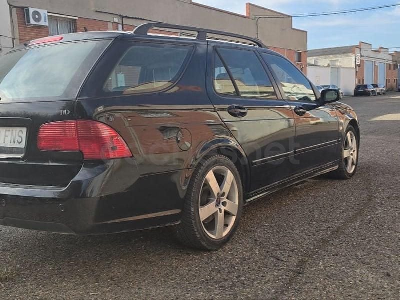 Usado Saab 9-5 Vector 150 CV (110 kW) 2008 Negro Familiar