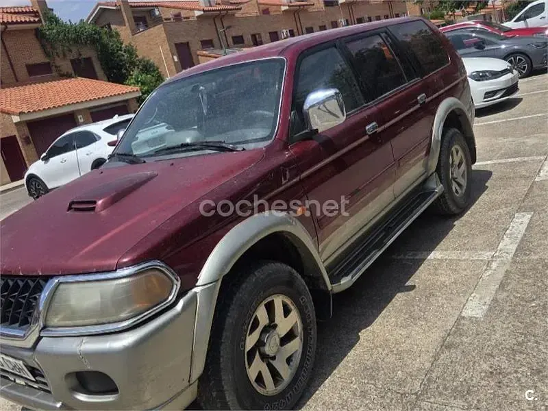 Usado Mitsubishi Montero Sport 99 CV (72 kW) 2002 Granate SUV