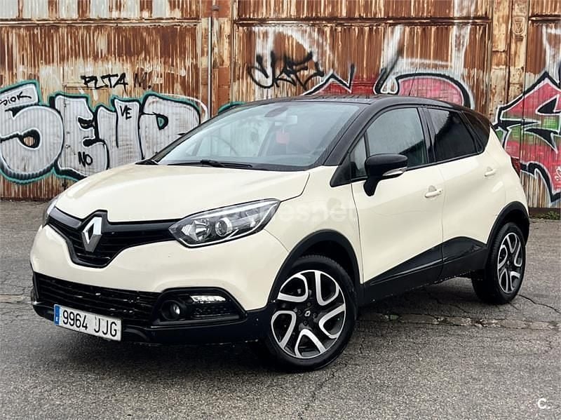 Usado Renault Captur Zen 90 CV (66 kW) 2015 Beige SUV