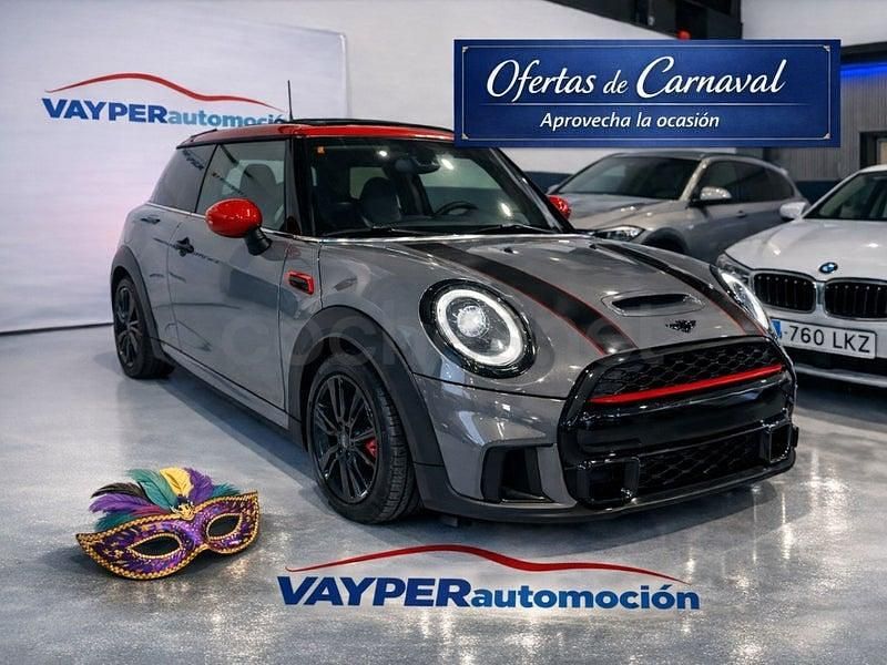 Usado Mini John Cooper Works 231 CV (169 kW) 2021 Gris / plata Utilitario