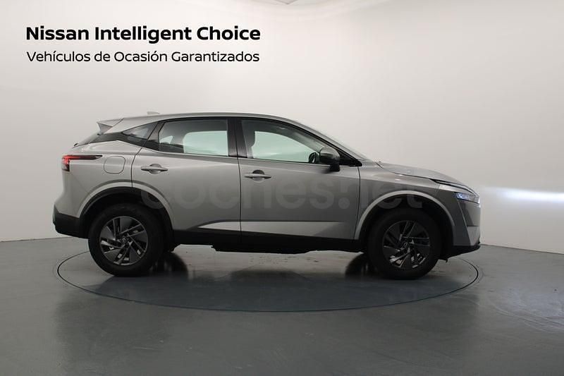 Usado Nissan Qashqai Acenta 158 CV (116 kW) 2024 Gris / plata SUV