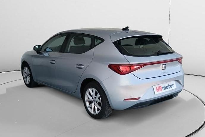 Usado Seat Leon Style 110 CV (80 kW) 2021