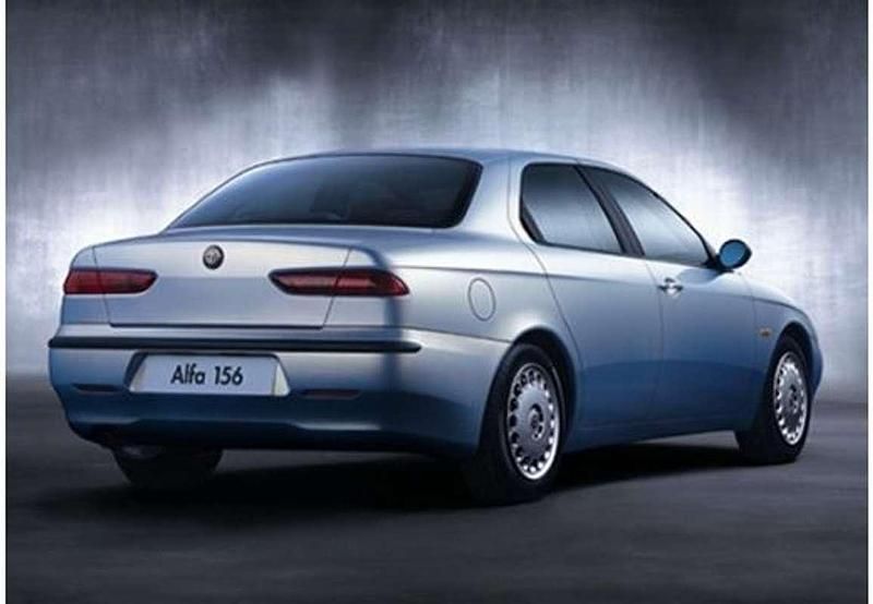 Usado Alfa Romeo 156 105 CV (77 kW) 1999 Azul Berlina
