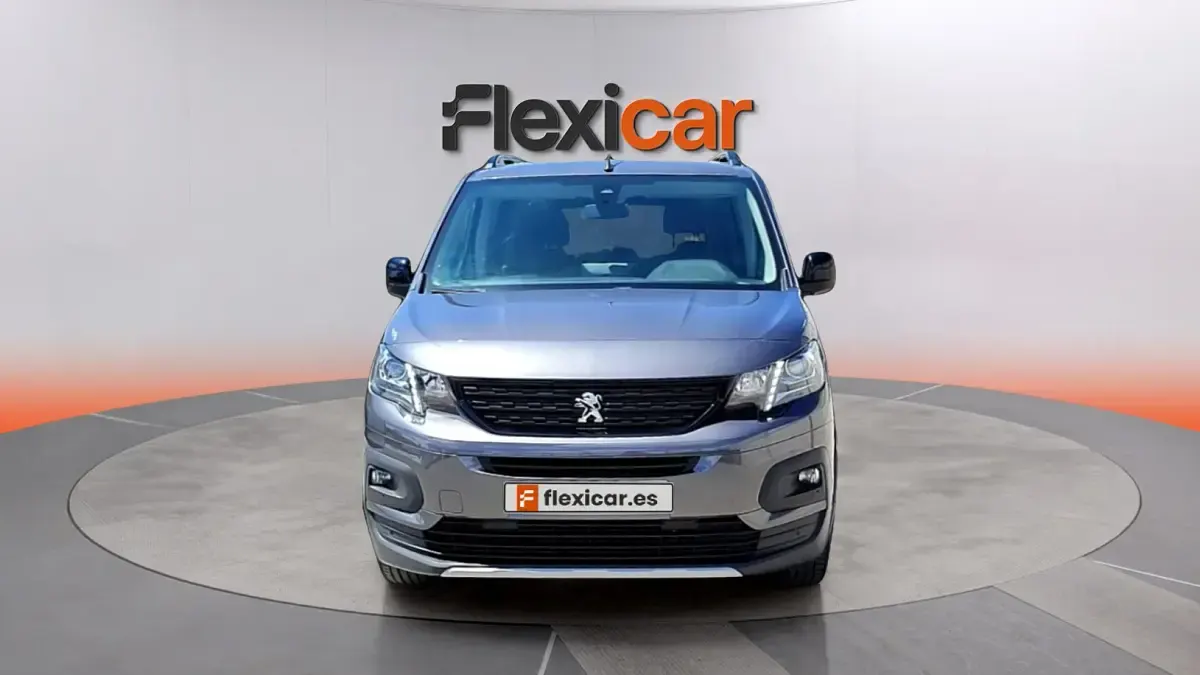 Usado Peugeot Rifter GT 101 CV (74 kW) 2023 Gris Monovolumen
