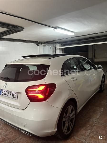 Usado Mercedes A180 109 CV (80 kW) 2018 Blanco Berlina