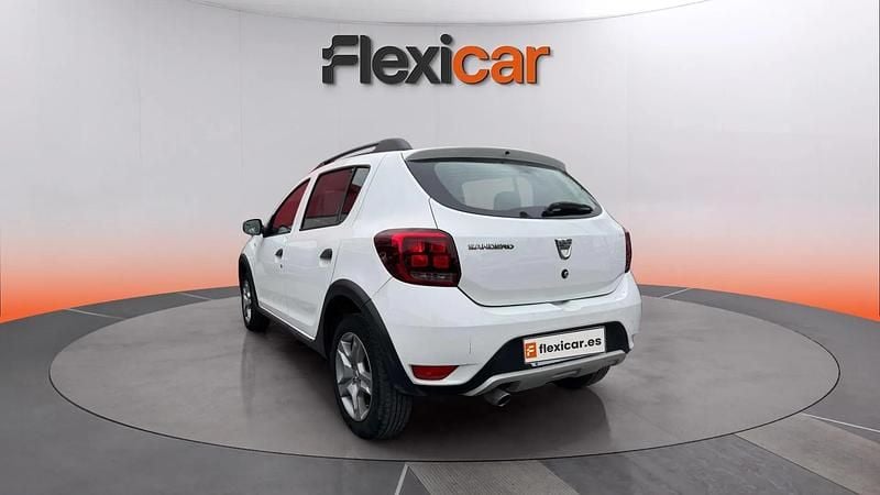 Occasion Dacia Sandero Essentiel 90 PK (66 kW) 2019 Wit Sedan
