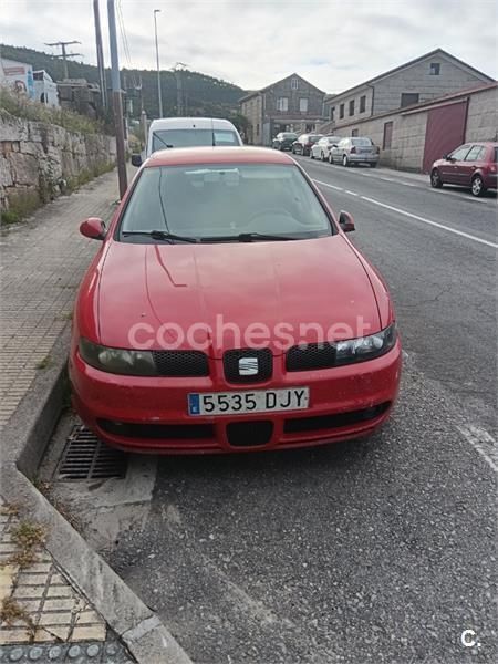 Rojo Usado 2005 Seat Leon Sport Berlina | 1200 € (Super precio) - Imagen 1/4