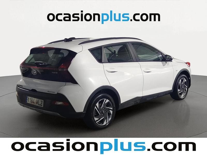 Usado Hyundai Bayon 100 CV (73 kW) 2023 Blanco SUV