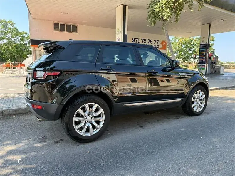 Usado Land Rover Range Rover evoque SE 180 CV (132 kW) 2018 Negro SUV