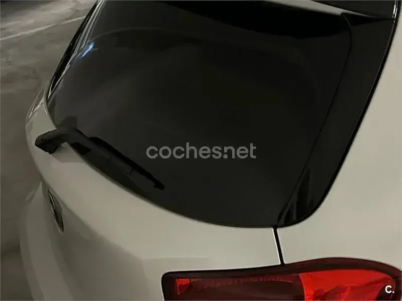 Usado BMW 116 Sport Line 136 CV (100 kW) 2013 Blanco Utilitario