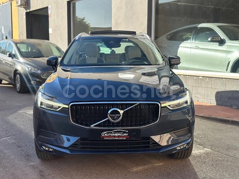 Usado Volvo XC60 Momentum 235 CV (172 kW) 2018 Azul SUV