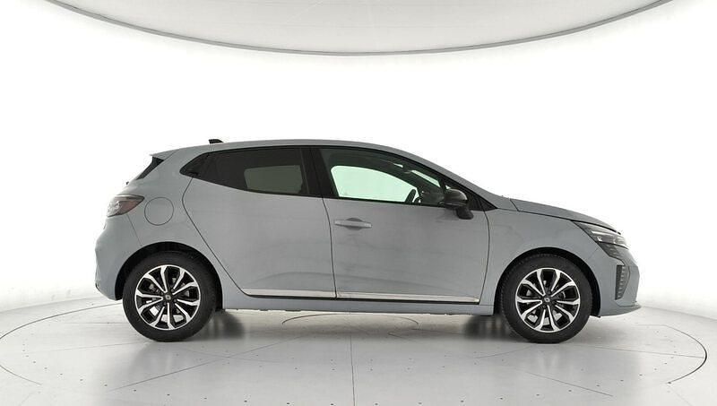 Usado Renault Clio V Techno 101 CV (74 kW) 2025 Gris Berlina