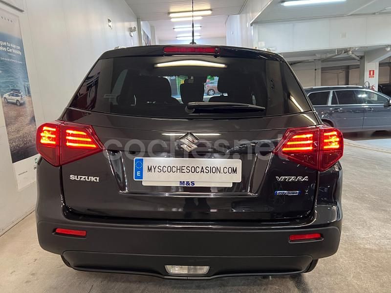 Usado Suzuki Vitara 129 CV (94 kW) 2023 Negro SUV
