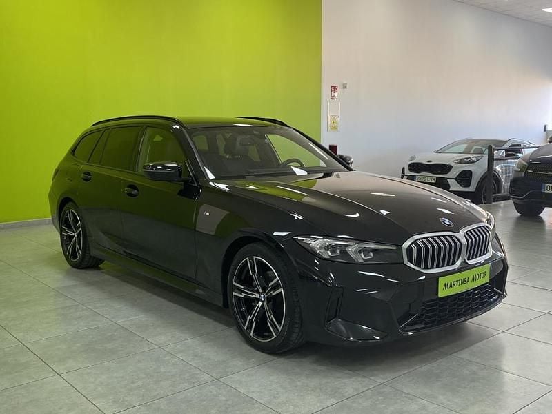 Usado BMW 318 M Sport 150 CV (110 kW) 2024 Negro Familiar