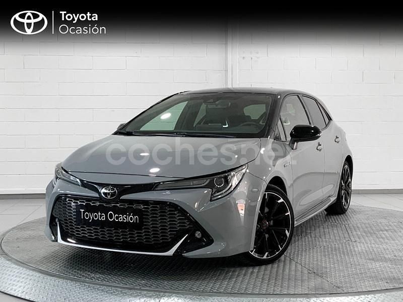Gris / plata Usado 2021 Toyota Corolla Berlina | 23.900 € (Precio justo) - Imagen 1/4