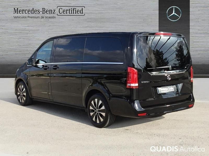 Usado Mercedes V220 Avantgarde 163 CV (119 kW) 2023 Negro Monovolumen