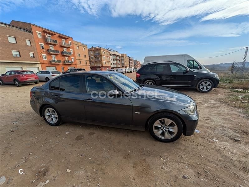 Usado BMW 320 177 CV (130 kW) 2009 Marrón Berlina