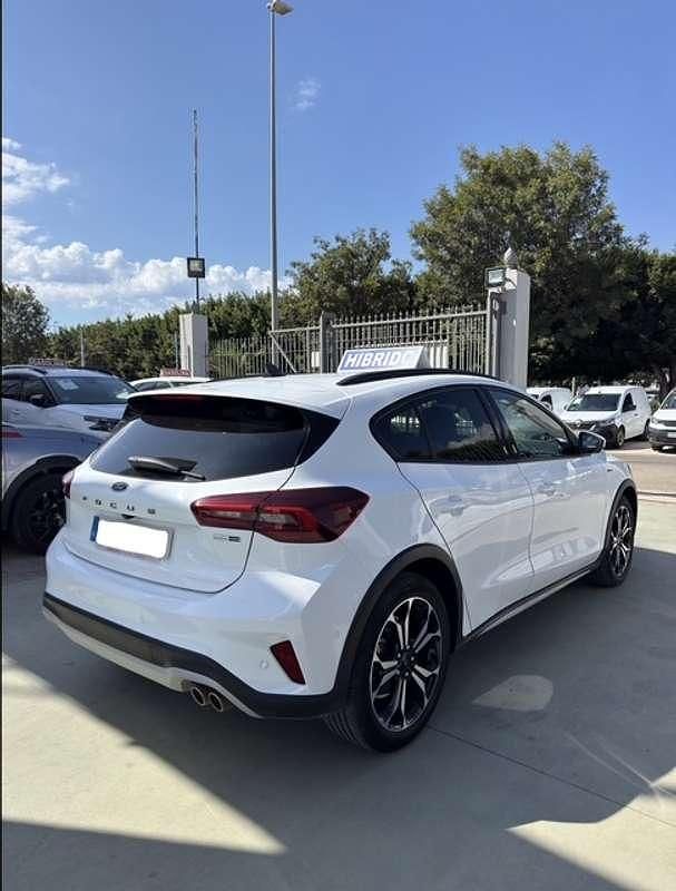 Usado Ford Focus Active 155 CV (114 kW) 2022 Blanco Utilitario