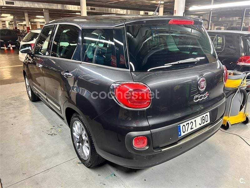 Usado Fiat 500L Living 85 CV (62 kW) 2014 Gris / plata Monovolumen