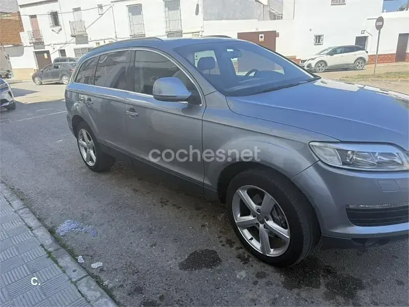 Usado Audi Q7 233 CV (171 kW) 2007 Gris / plata SUV