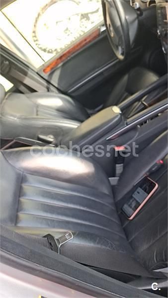 Usado Mercedes ML350 272 CV (200 kW) 2005 Gris / plata SUV