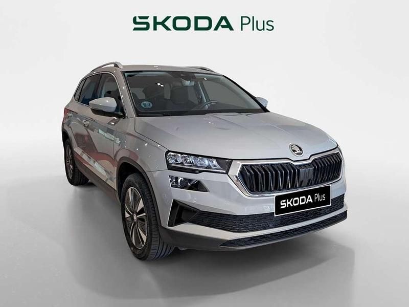 Gris Usado 2023 Skoda Karoq Ambition SUV | 25.990 € (Precio justo) - Imagen 1/4