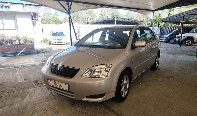 Usado Toyota Corolla Terra 90 CV (66 kW) 2003 Gris Utilitario