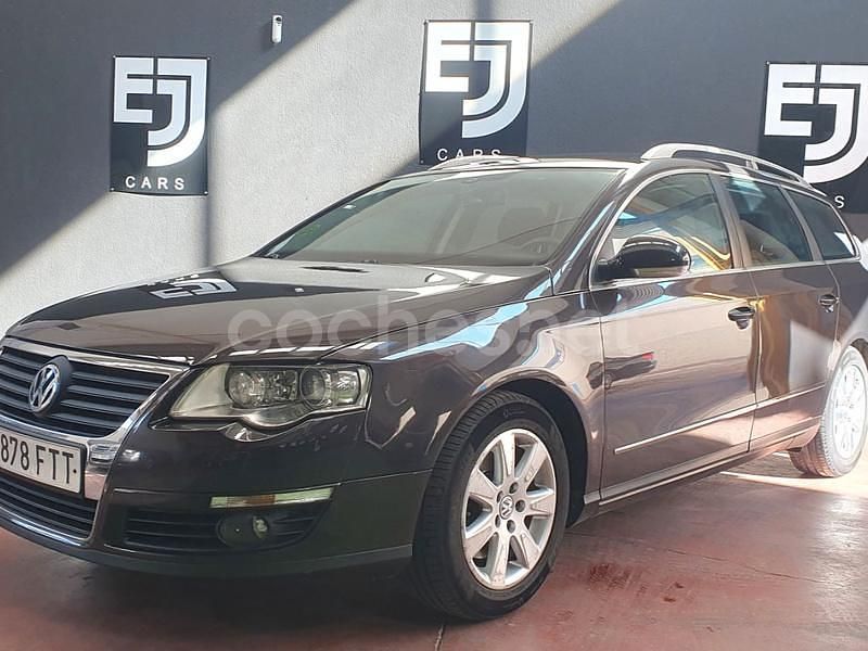 Usado VW Passat Sportline 150 CV (110 kW) 2007 Negro Familiar