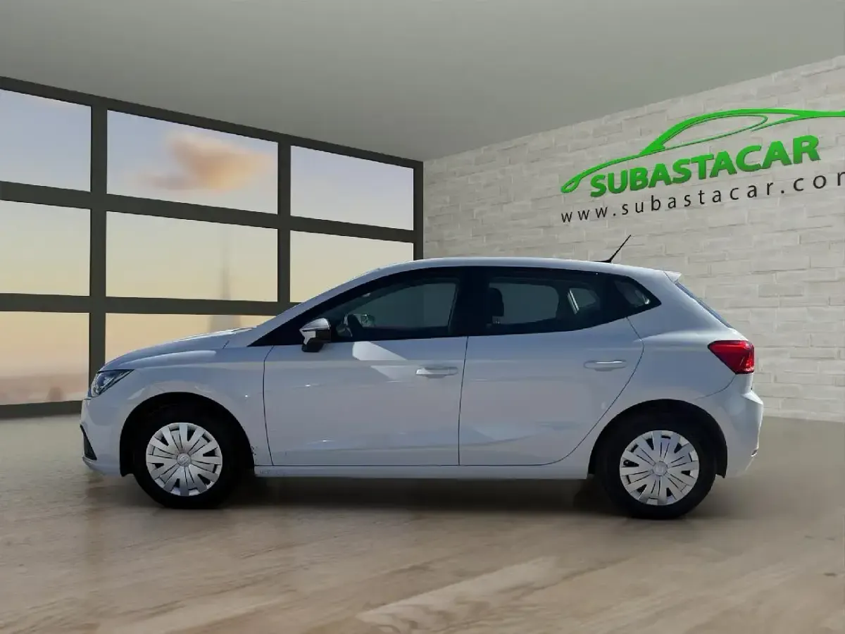 Usado Seat Ibiza 80 CV (58 kW) 2024 Blanco Utilitario